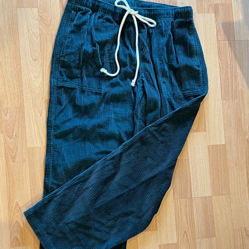 Aerie Corduroy Wide Leg Baggy Pants Medium(Short) Green